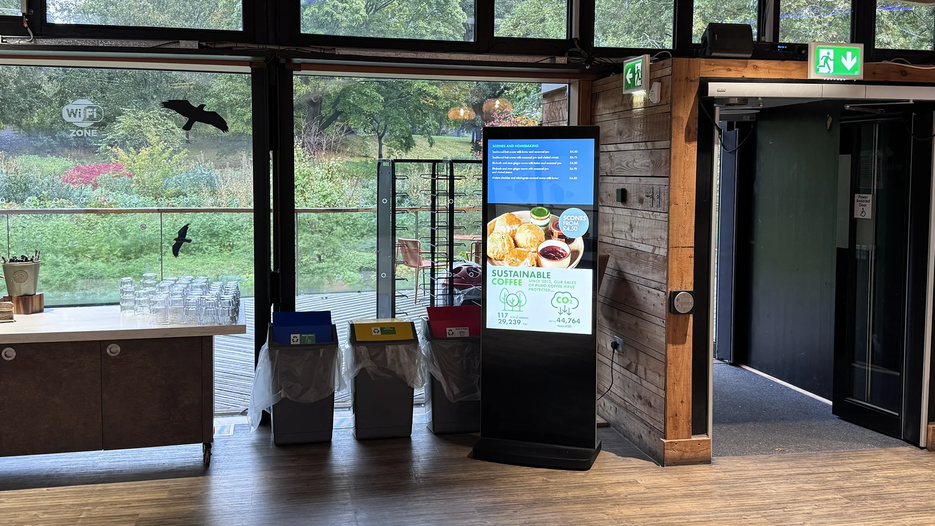 Freestanding Displays